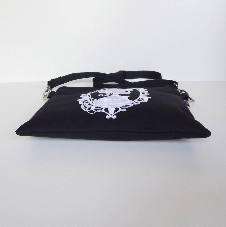 Cameo Elegance Bag