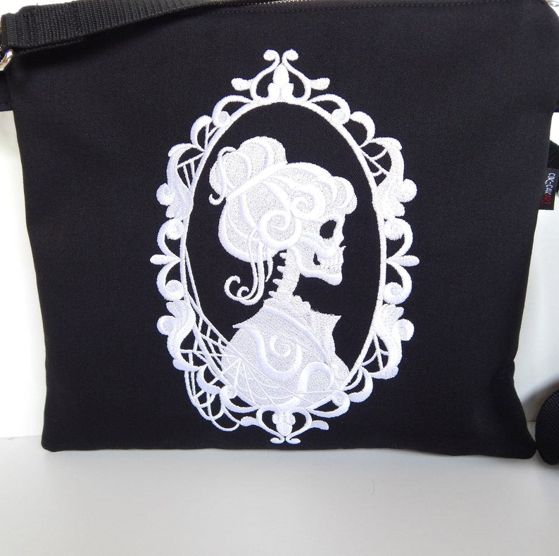 Cameo Elegance Bag